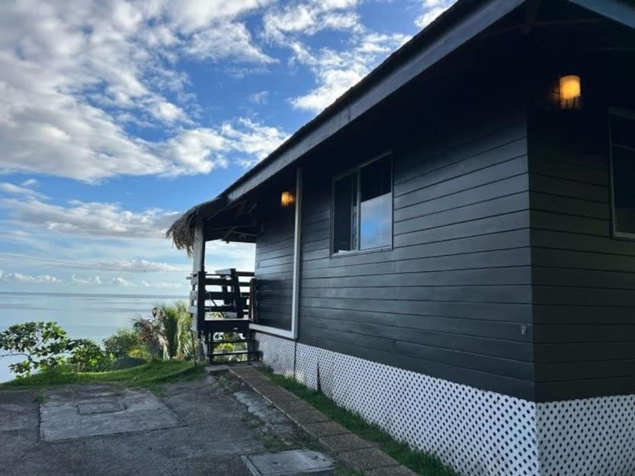 Tehuarupe Surf Studios Haapiti Exterior foto