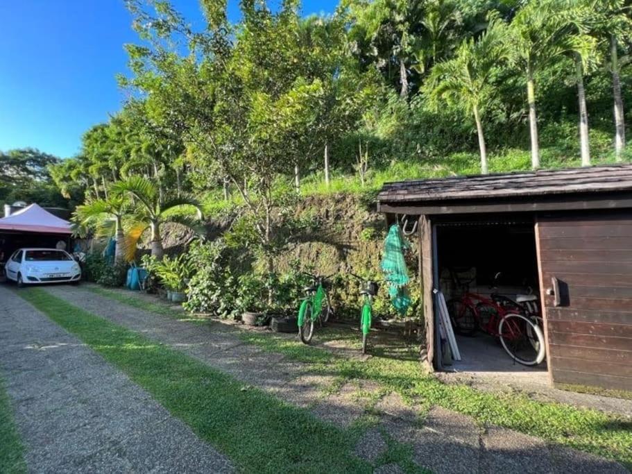 Tehuarupe Surf Studios Haapiti Exterior foto